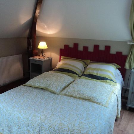 Chez Julie Bed and Breakfast Beaucamps-Ligny Εξωτερικό φωτογραφία