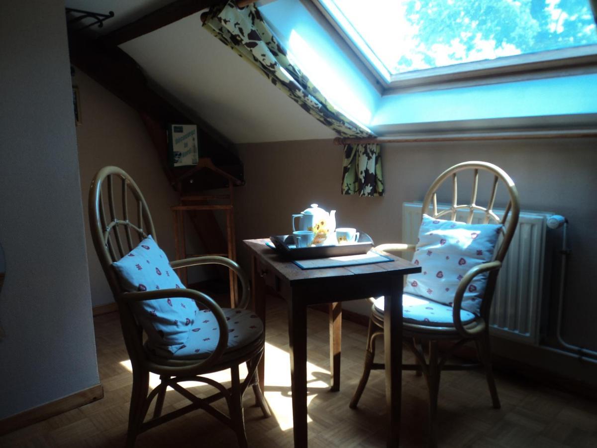 Chez Julie Bed and Breakfast Beaucamps-Ligny Εξωτερικό φωτογραφία